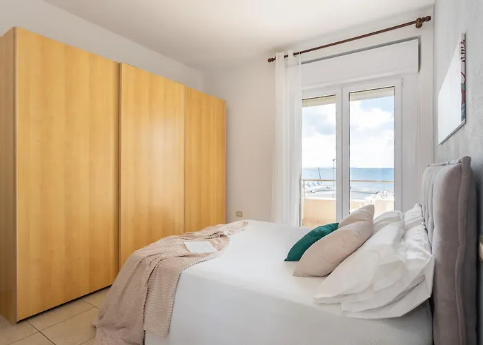 Unicorn House - Stunning Sea View With Pool Apartman *