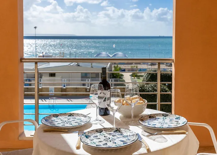 Unicorn House - Stunning Sea View With Pool Apartman