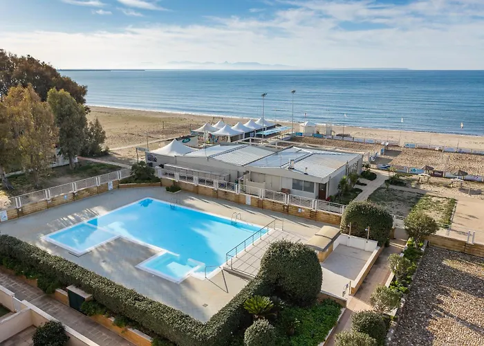 Unicorn House - Stunning Sea View With Pool