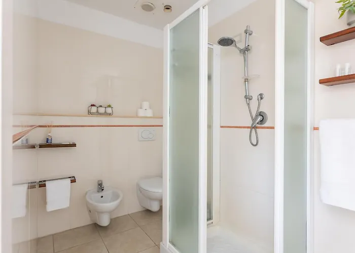 Unicorn House - Stunning Sea View With Pool